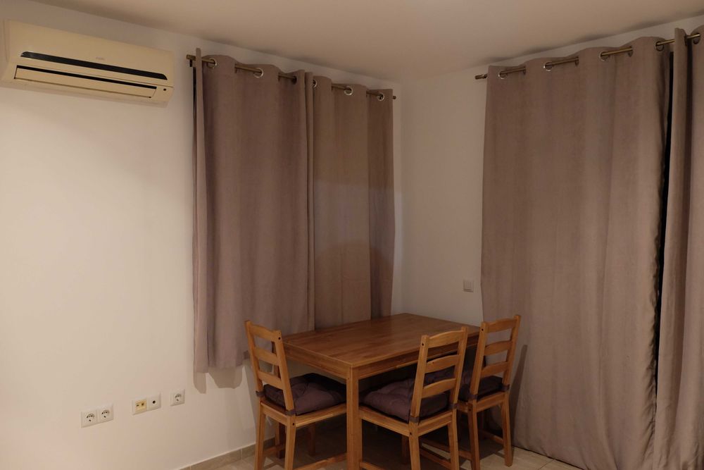 Дава се под наем Едностаен апартамент в Черноморец - 32 кв.м за 382.5 € - Снимка #1