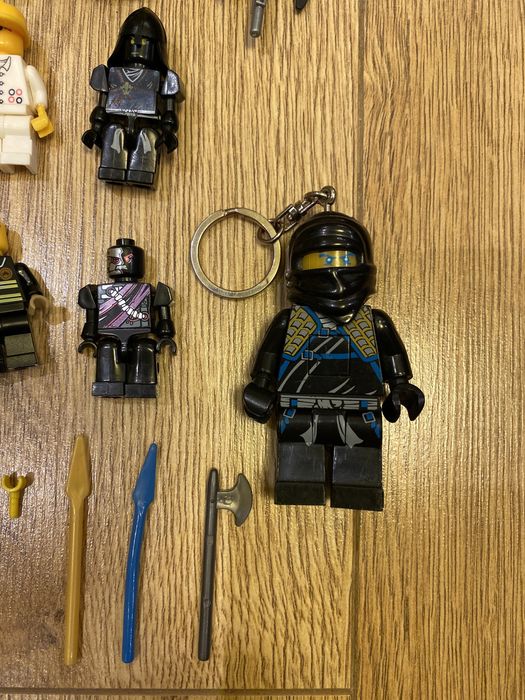 Фигурки имитация на Лего, пакетна цена 30 лв за всички