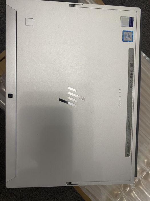 Vand laptop hp elite x2