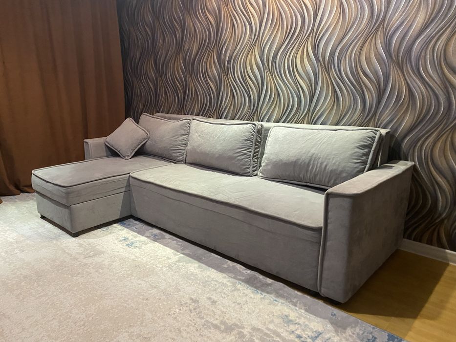 Продам срочно диван