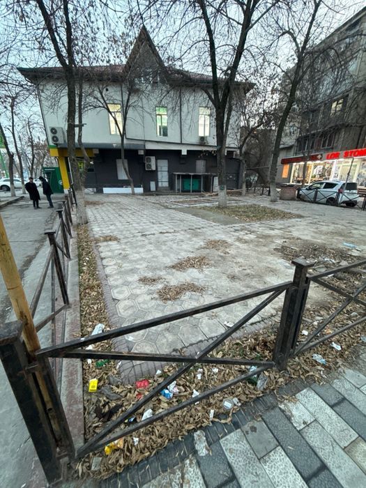 Продается отдельно стоящее здание 1200 квм