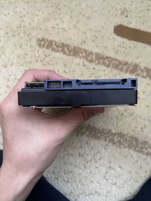 жесткий диск western Digital 2TB