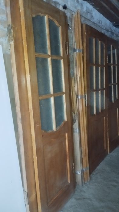Продам межкомнатные двери