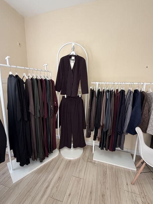 Оборудование для магазина одежды