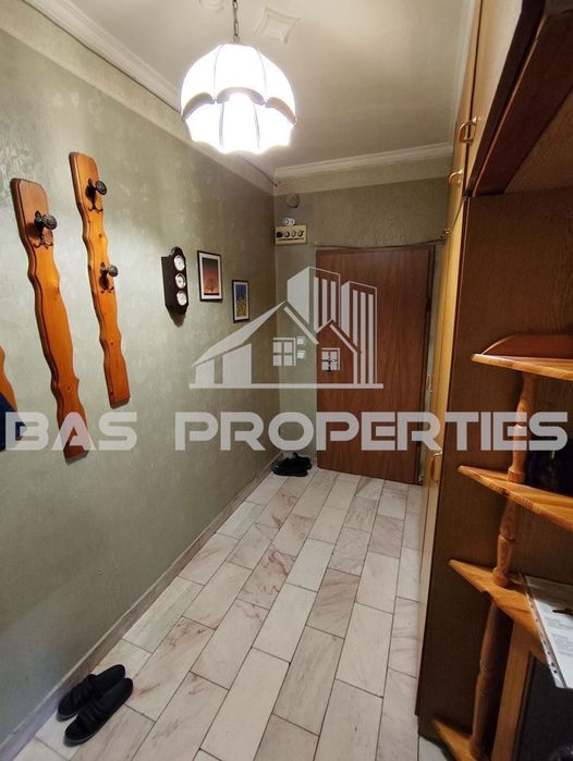 Продава се Двустаен апартамент в София, Овча купел 1 - 67 кв.м за 2493 €/кв.м - Снимка #9