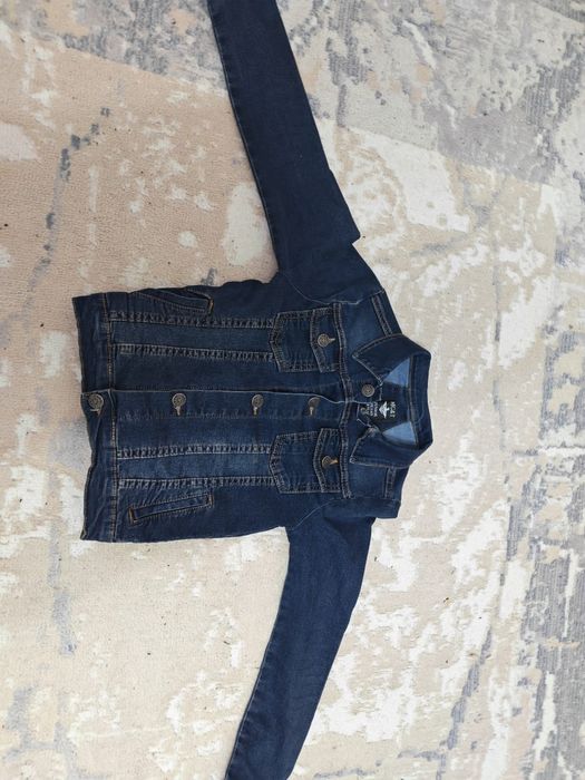 Хорошая одежда отдам даром