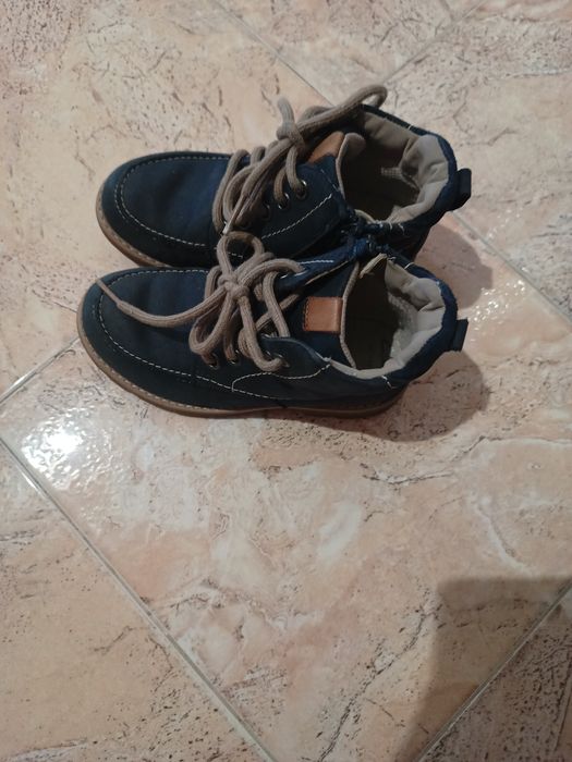 Детски боти ест кожа