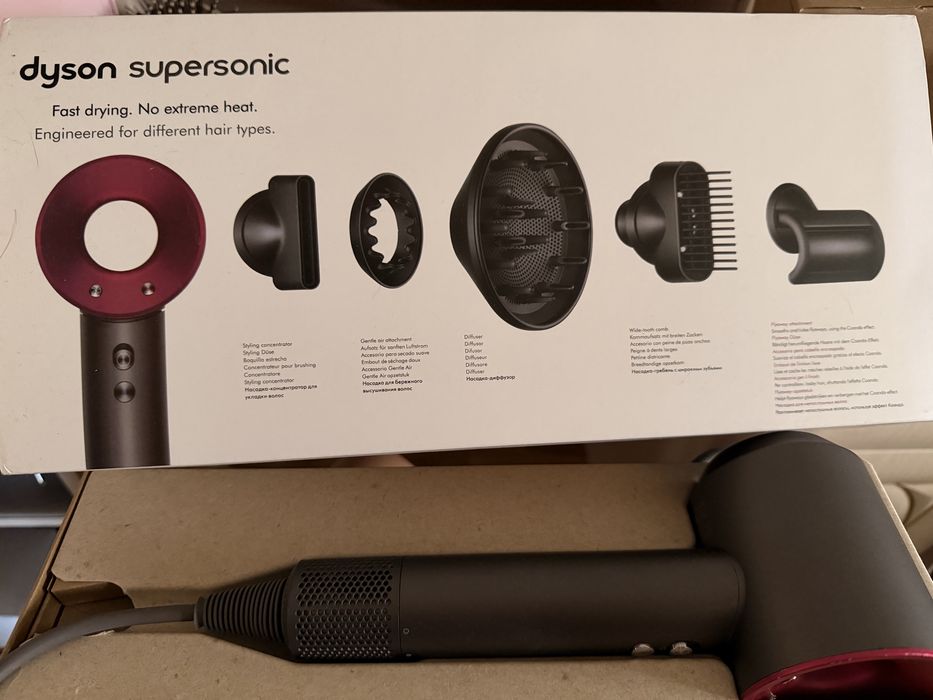 Фен Dyson оригинал с насадками