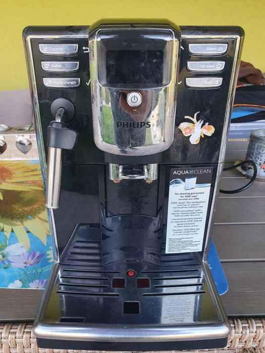 Vând Espresor Philips.