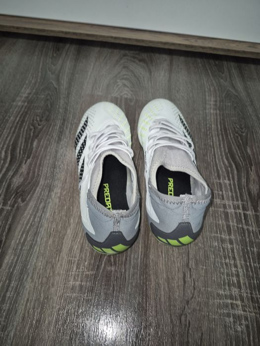 Бутонки Adidas predator