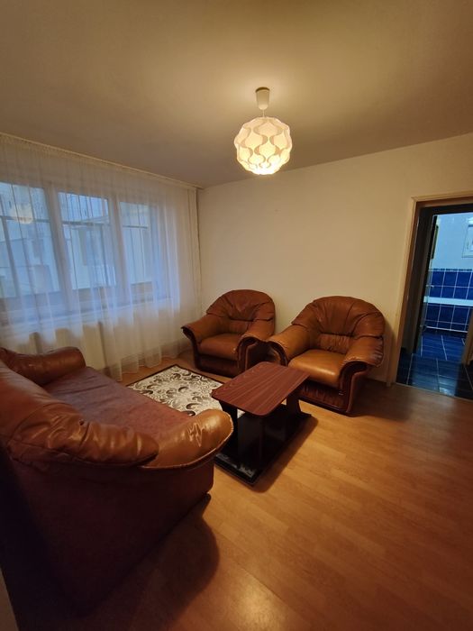 Inchiriez apartament 2 camere