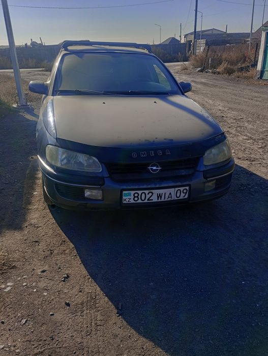 Опель омега б2.5