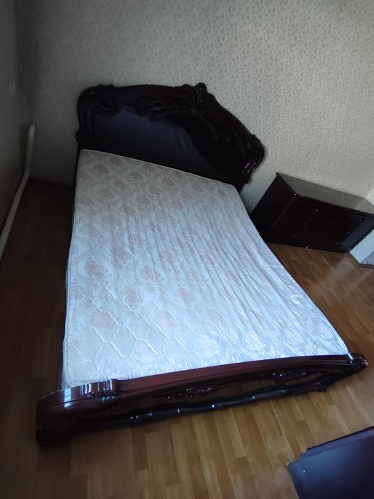 Спальный гарнитур продаётся, б/у