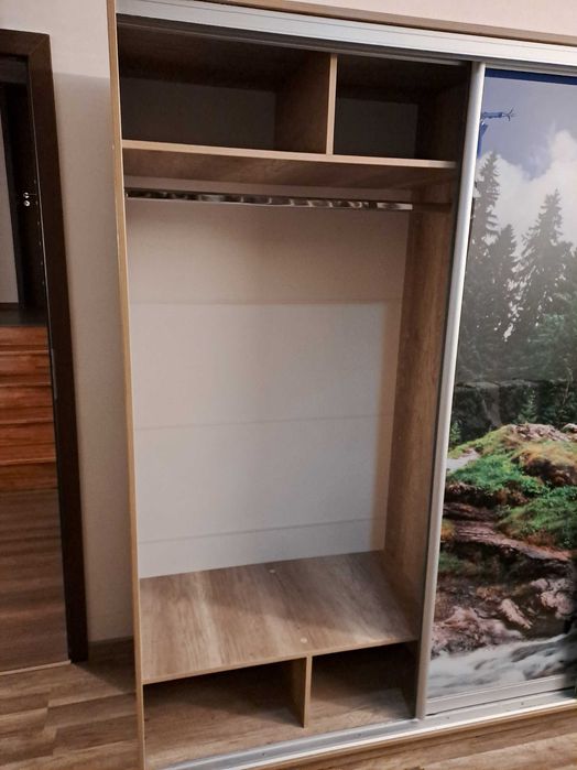 Dulap din sticlă printată