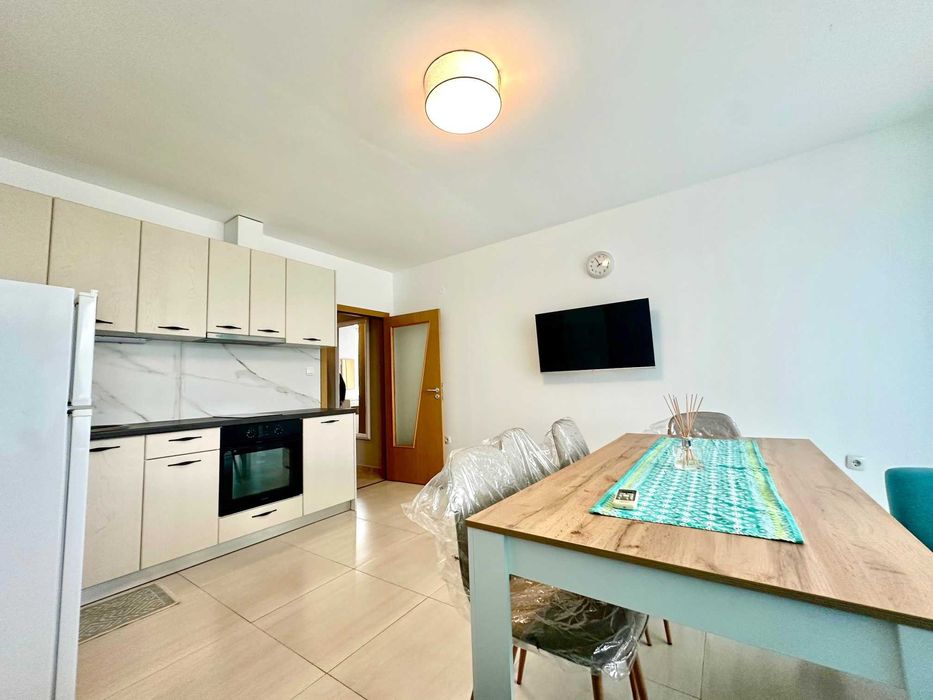 Продава се Тристаен апартамент в к.к. Слънчев бряг - 109 кв.м за 772 €/кв.м - Снимка #3