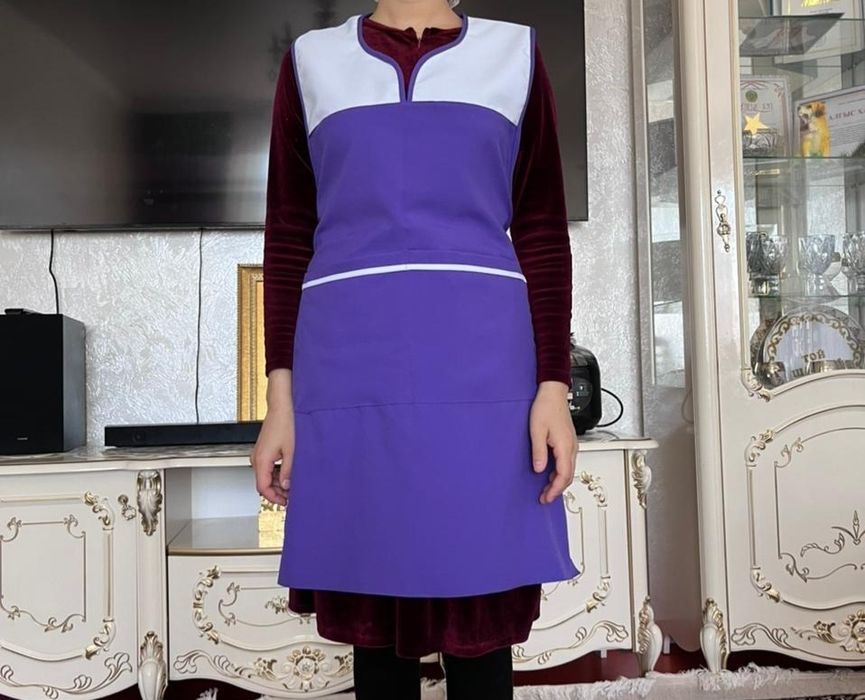 Продаю фартуки для продавцов, техничек.