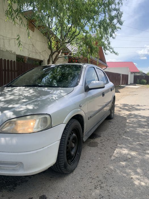 Vand opel asta g  motor 1.7 benzina actele valabile itp valabil asigurarea a exiprat acuma cateva zile pretul este negociabil