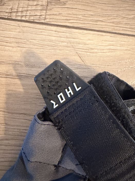 Pantaloni THOR Terrain OTB – Negru/Gri Pantaloni pentru ATV / Enduro / Motocross