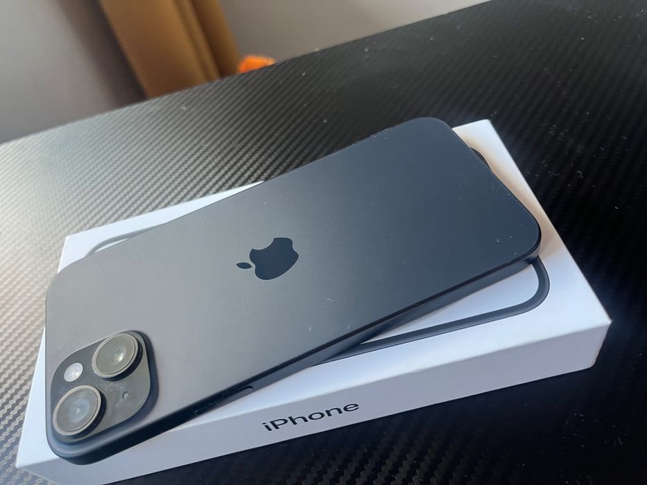 iPhone 15 Plus апарат+зарядно