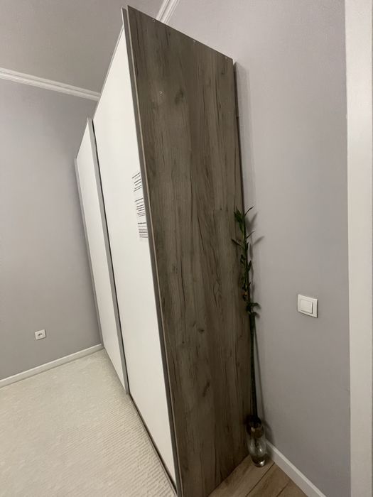 Продаю шкаф почти новый