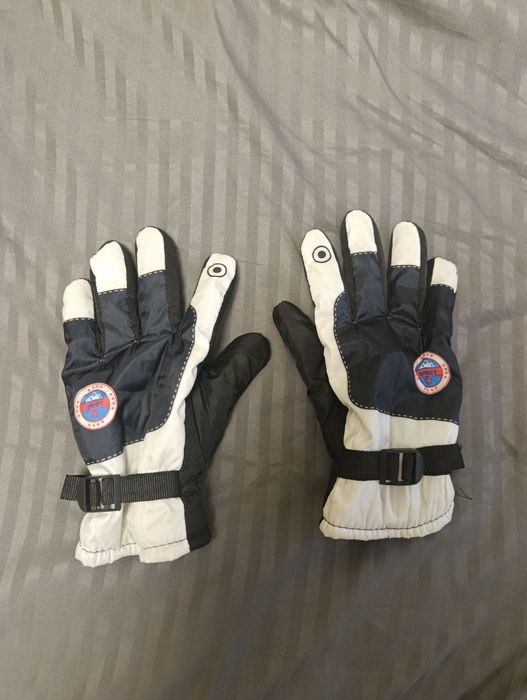 Перчатки зимние новые