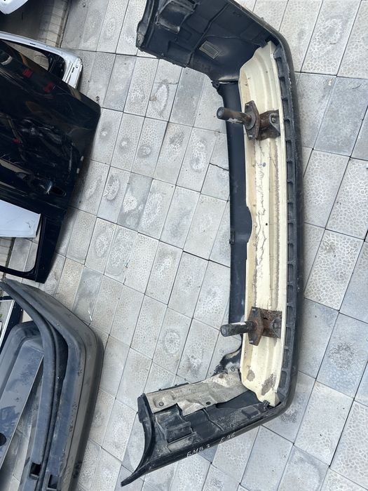 Бампер задний bmw e36