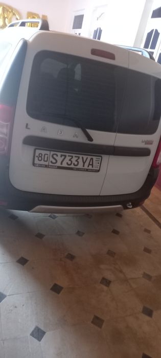 Lada Largus 2022 — 2