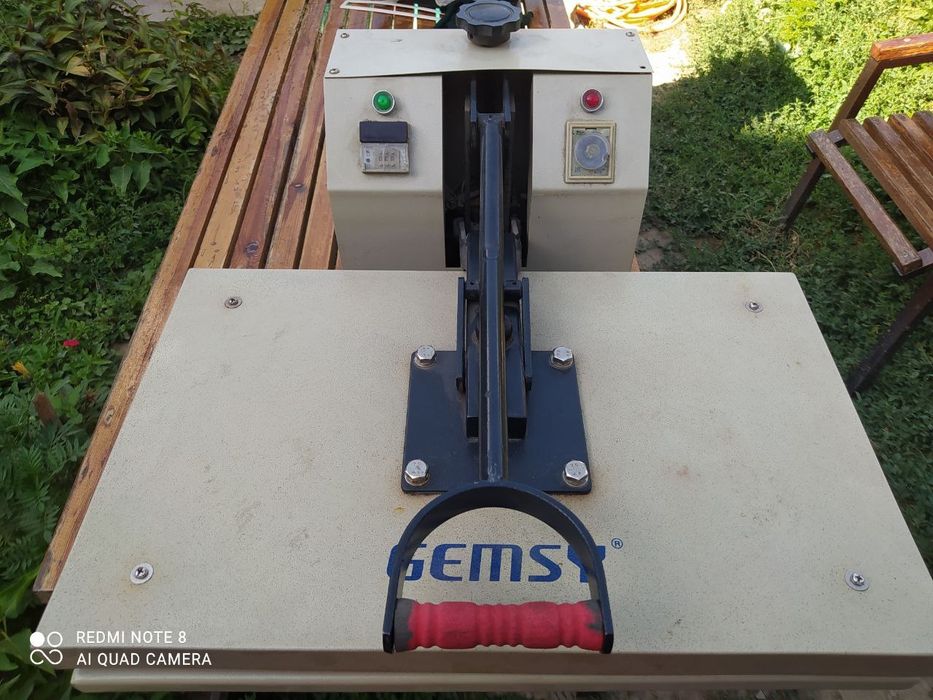 Пресс для щитья ,камней