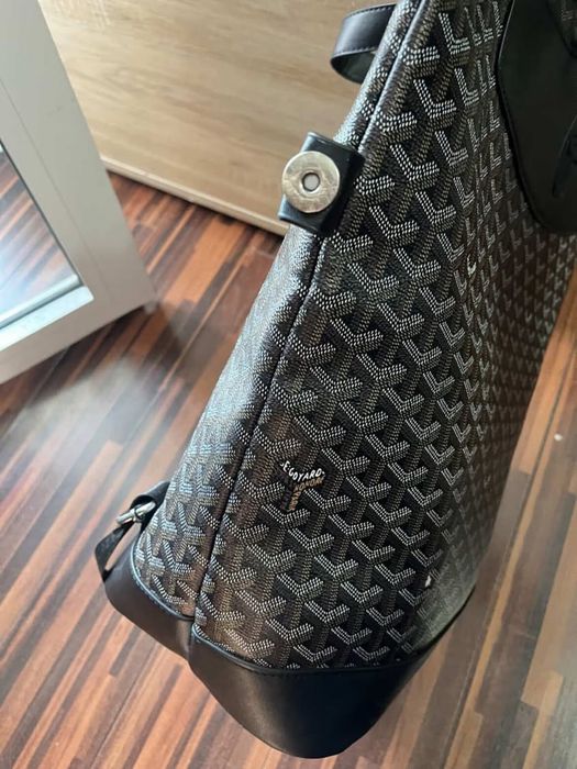 Ghiozdan Goyard in stare foarte buna