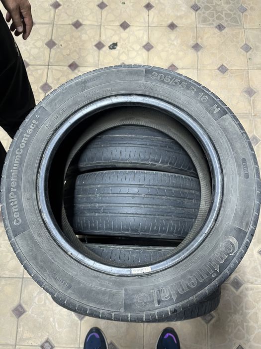 Комплект зимних шин