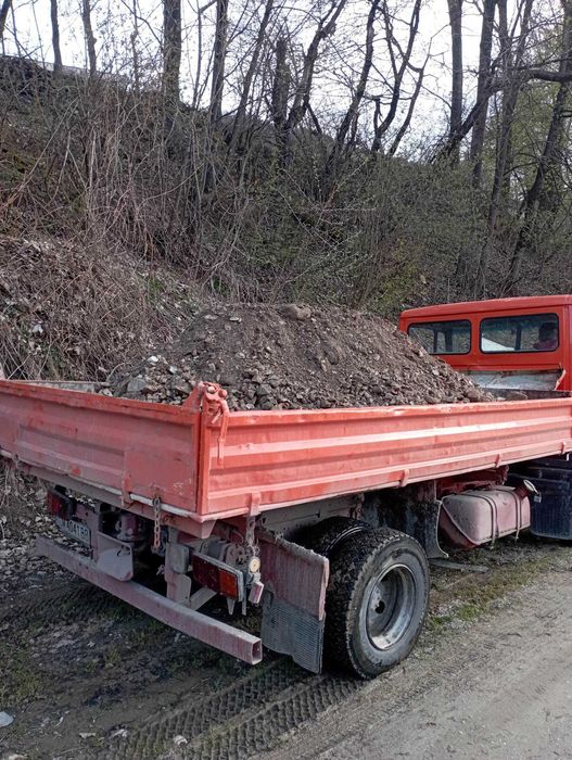 Услуги със строителна техника