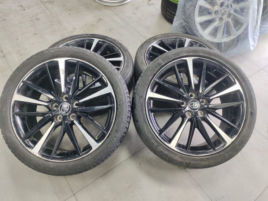 Продам литые диски с шинами