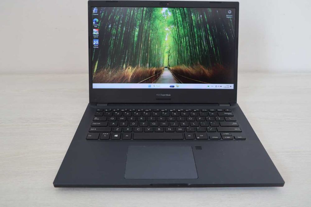 Надежный ноутбук Asus ExpertBook —Идеально для работы, бизнеса и учебы