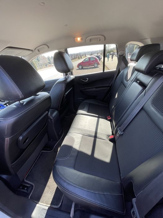 Renault Koleos 2012 – 2.0 dCi 150 CP – Bose, piele, navigație, Keyless Go – 199.000 km in crestere