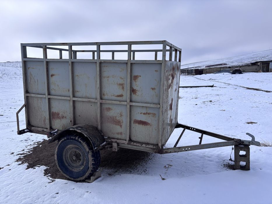 Прицеп для перевозки скота