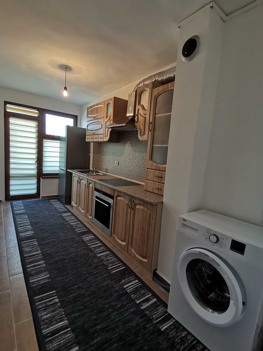 Дава се под наем Двустаен апартамент в Бургас, Братя Миладинови - 76 кв.м за 250 € - Снимка #2