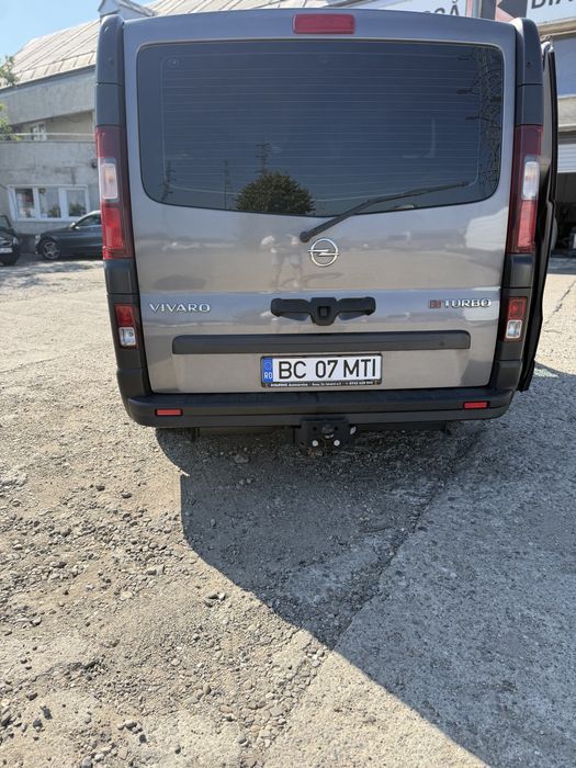 Opel vivaro 8+1,1.6 biturbo