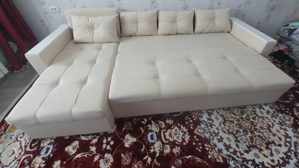 Продам      угловой   Диван