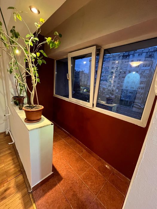 Vând garsonieră zona Prundu rond Lânăriei