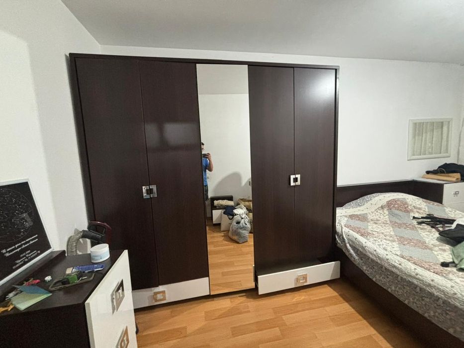 Спальный гарнитур