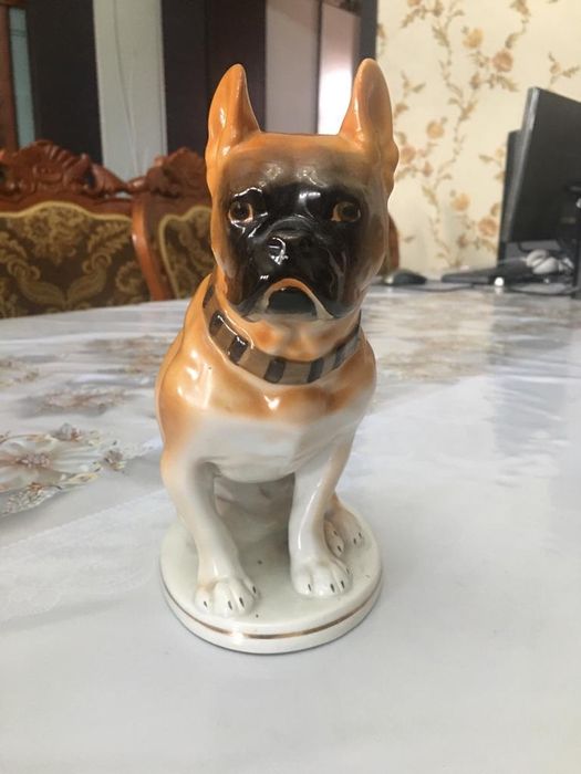 Фарфоровые статуэтки