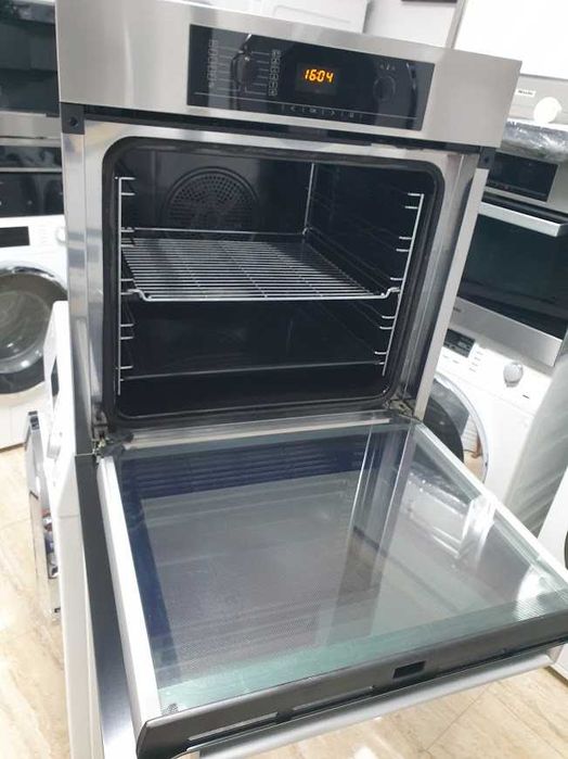 XL - 76L - Miele Фурна с пиролиза за вграждане