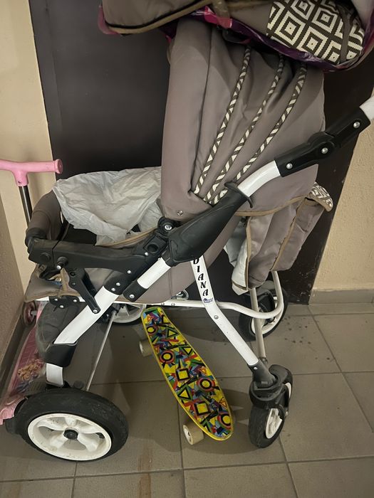 Продам детскую коляску