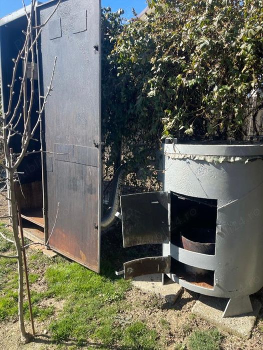 Vand afumatoare cu fum cald si rece