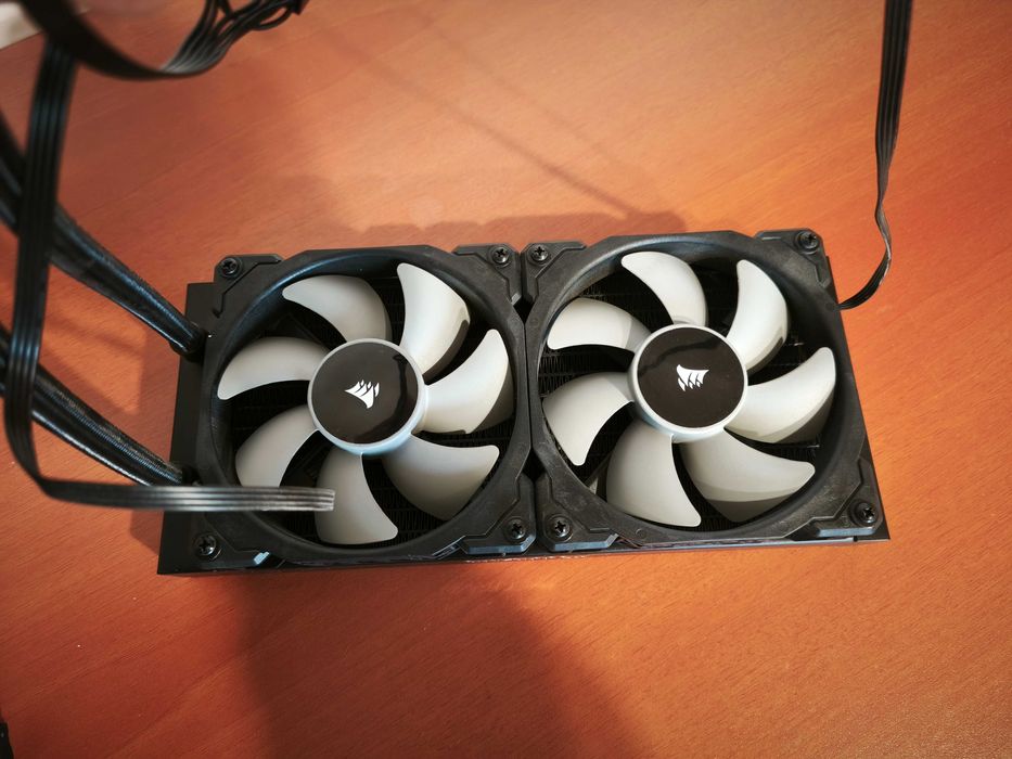 Cooler Corsair H100i PRO RGB 240mm