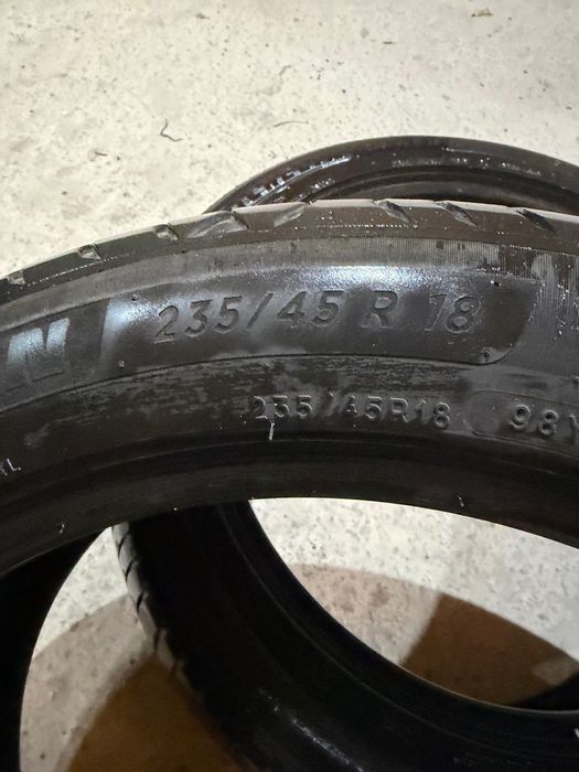 Vând anvelope vară Michelin primacy