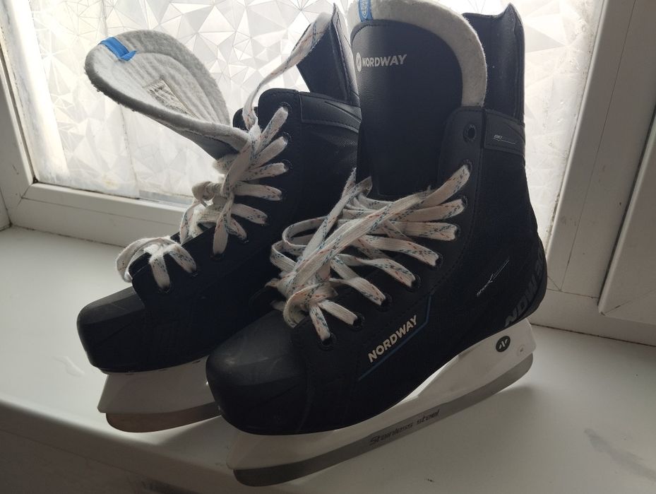 Продам коньки хорошего качества