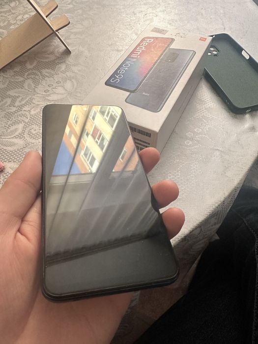 Продам Redmi Note 9S