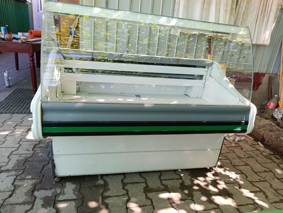 Продам морозильник напольный