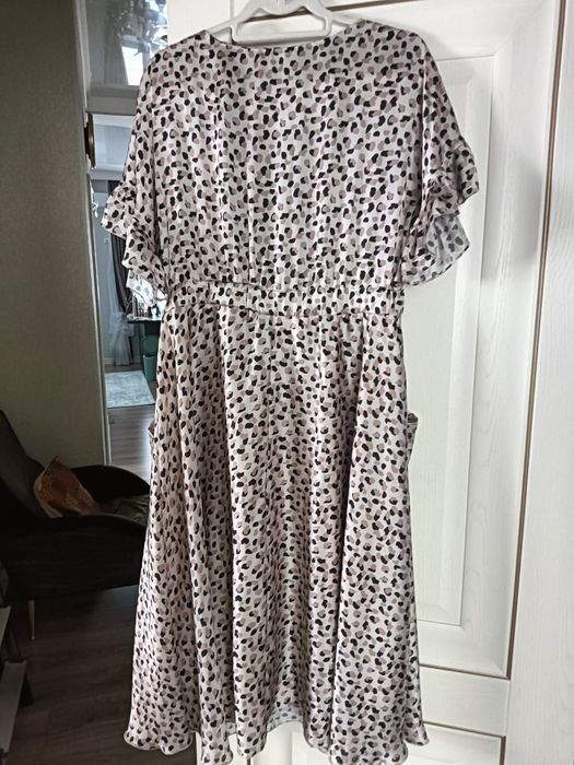 Платье красивое повседневное